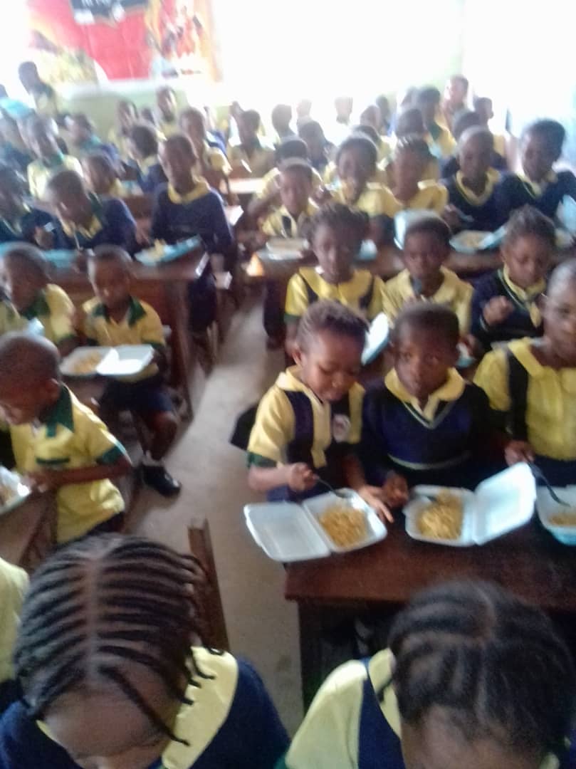 INDOMIE AT SCHOOL FEED BACK: OVER 137, LEARNERS OF POLICE CHILDREN SCHOOL III, IKOT ENEOBONG, 8-MILES CALABAR, SERVED INDOMIE NOODLES CHICKEN FLAVOUR IN SCHOOL.