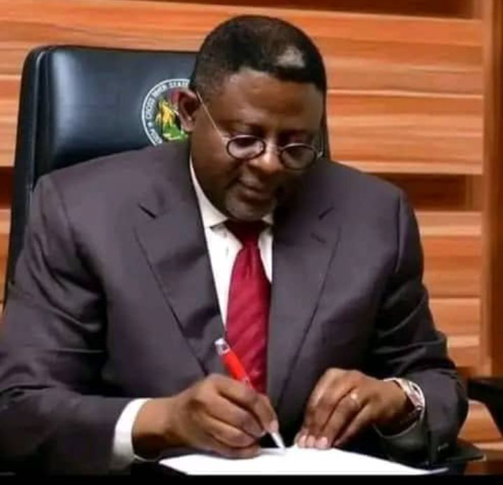 GOV. OTU DIRECTS IMMEDIATE PAYMENT OF ALL STATE AND LOCAL GOVERNMENT WORKERS, AND PENSIONERS.
