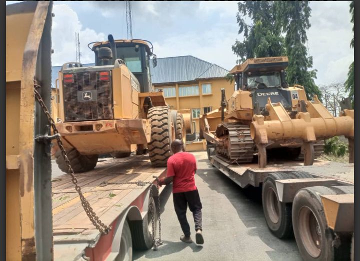 BREAKING: C’RIVER STATE ASSEMBLY RECOVERS STATE-OWNED HEAVY-DUTY CONSTRUCTION EQUIPMENT. 