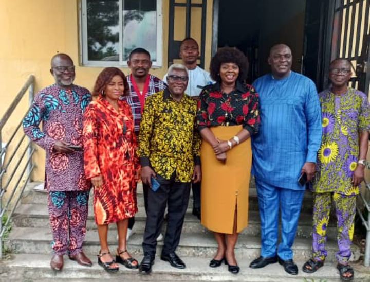 CROSS RIVER STATE COOPERATIVE STAKEHOLDERS ASSOCIATION LIMITED PAY COURTESY VISIT TO NEW DIRECTOR OF COOPERATIVES